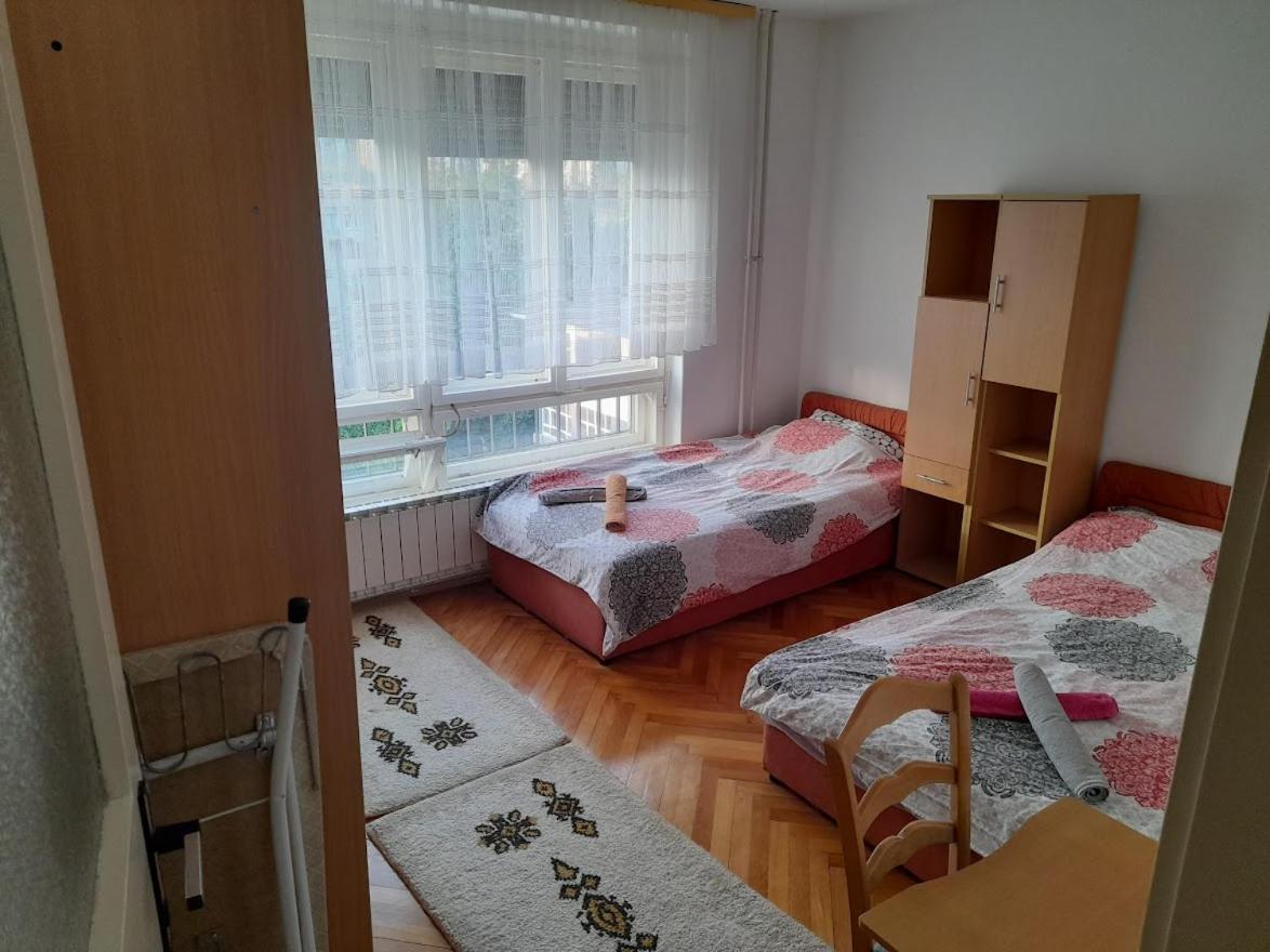 Apartman Bulevar Stupine Tuzla Exterior photo