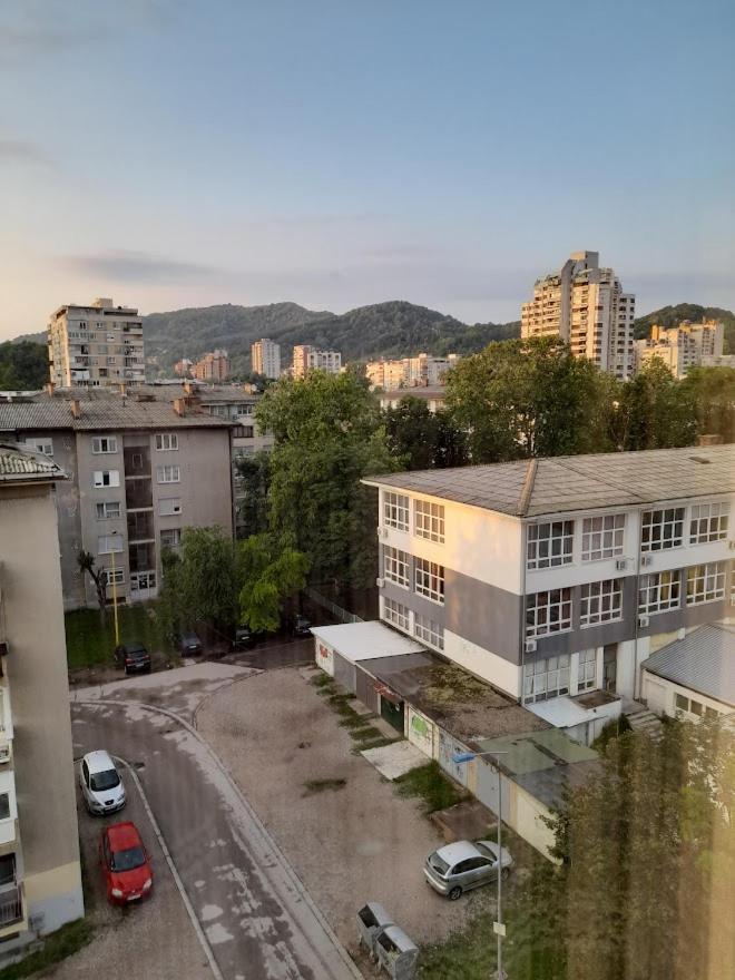 Apartman Bulevar Stupine Tuzla Exterior photo